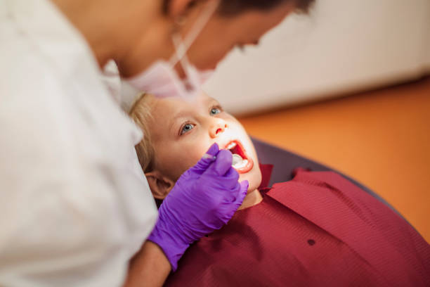 Best Dentist for Tooth Abscess  in Newton, IA